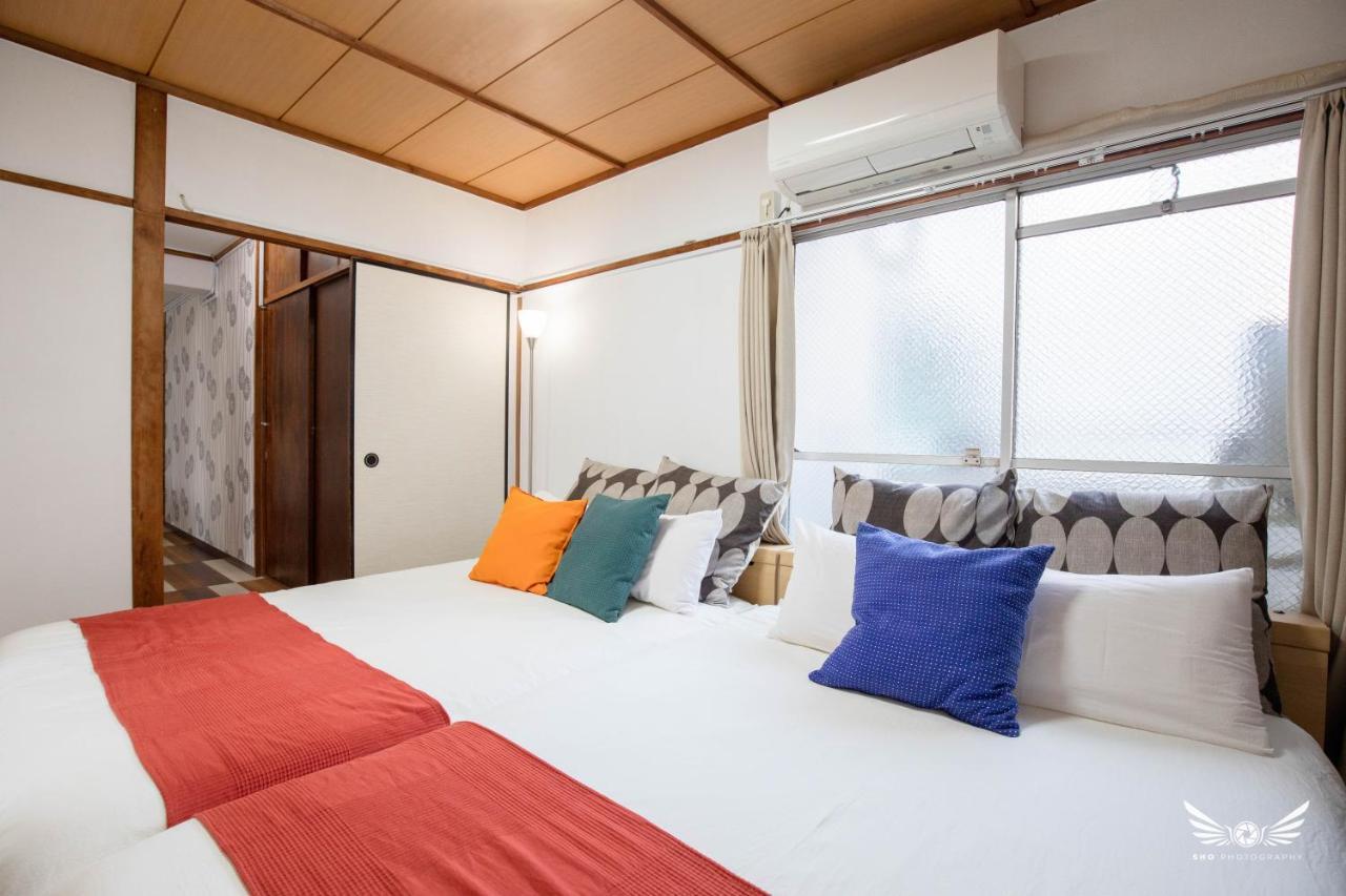 Hakata Apartment Fukuoka  Exteriör bild